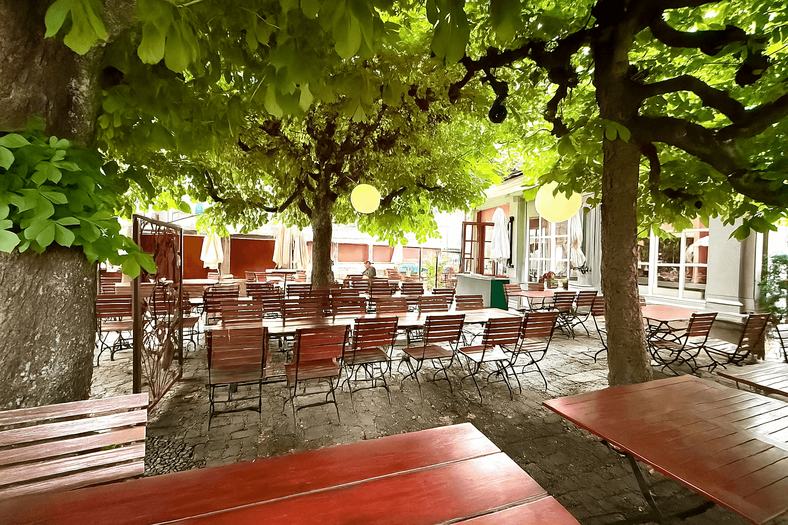 Beaulieu Biergarten